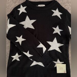 Zenana Outfitters Black Sweater with White Stars